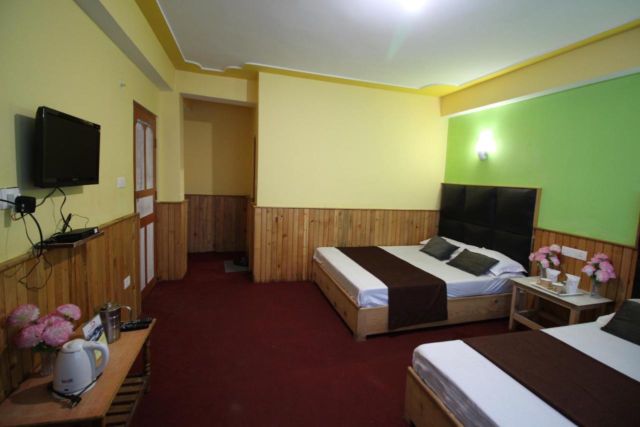 Delight Royal Lachen Buitenkant foto