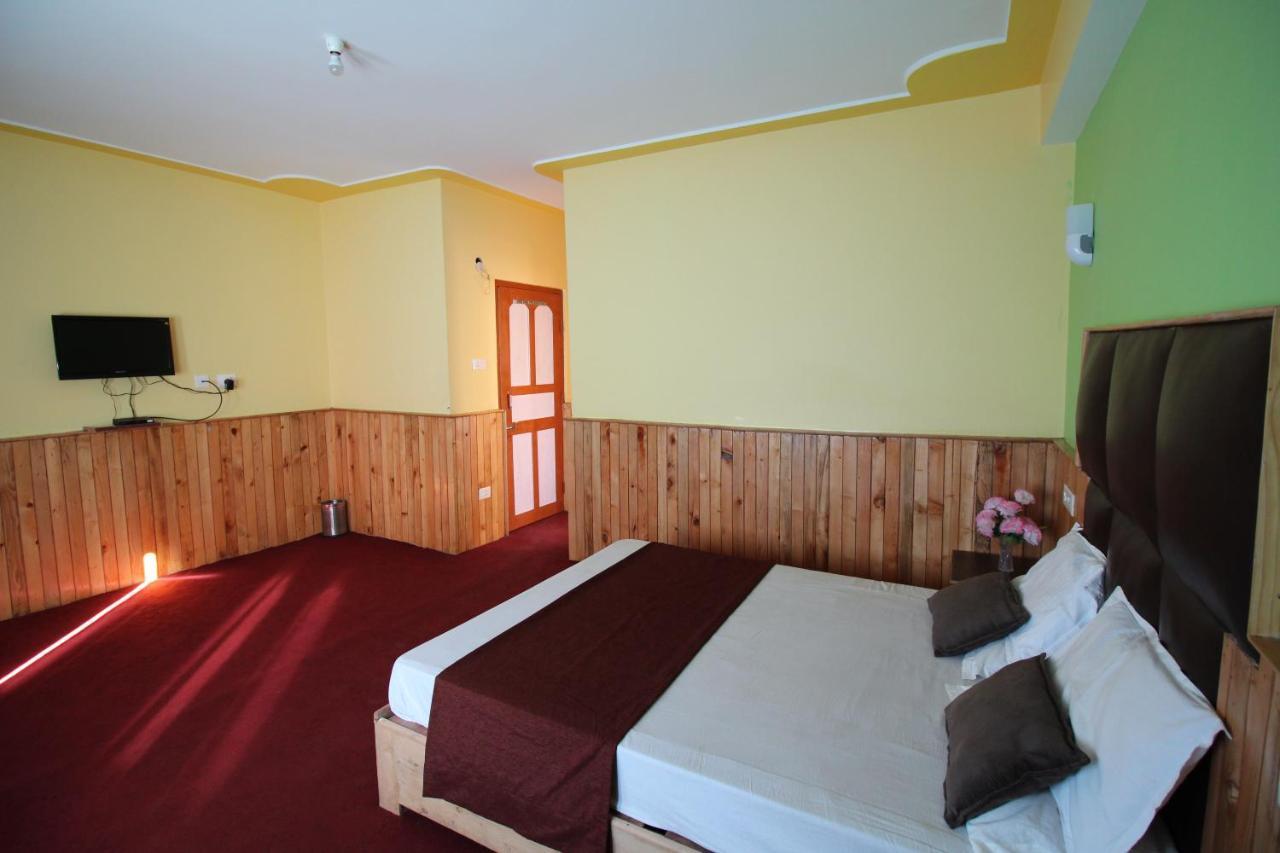 Delight Royal Lachen Buitenkant foto