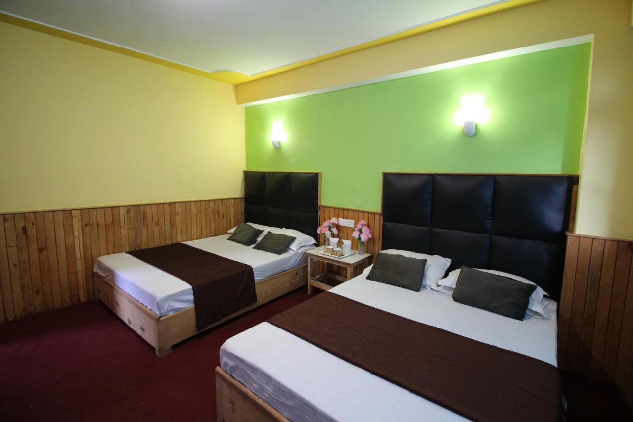 Delight Royal Lachen Buitenkant foto